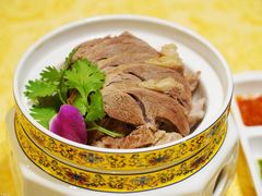 手把羊肉-德乐海蒙餐