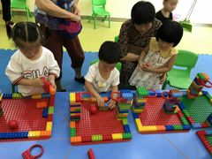 -瑞恩宝感统训练·语言提升·蒙氏托育中心