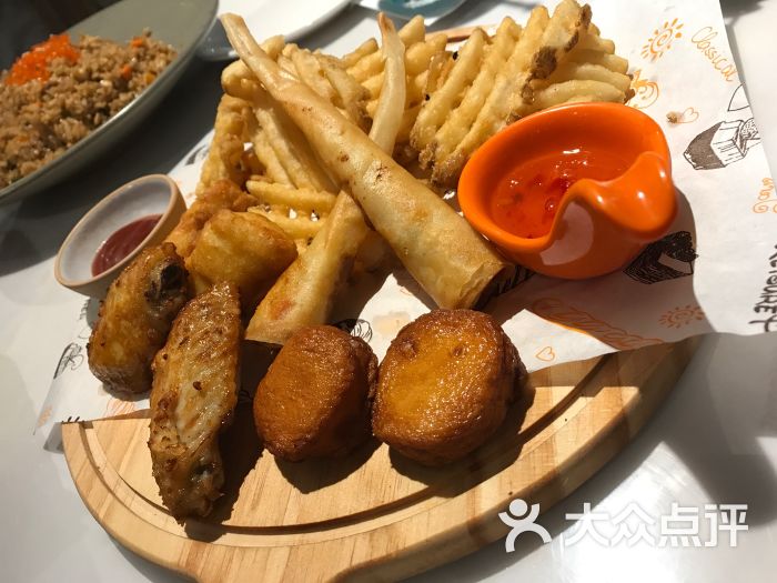 美式小食拼盘