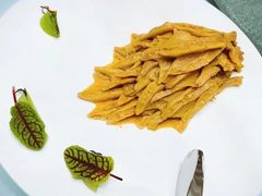 芥末鸭掌-大董(环贸iapm店)