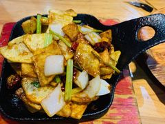 铁板土豆片-老胖串店(山大路店)