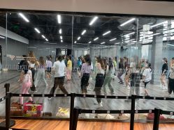 -5KM舞蹈街舞工作室