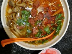 -黔阿牛菌汤牛肉粉全牛火锅(喷水池店)