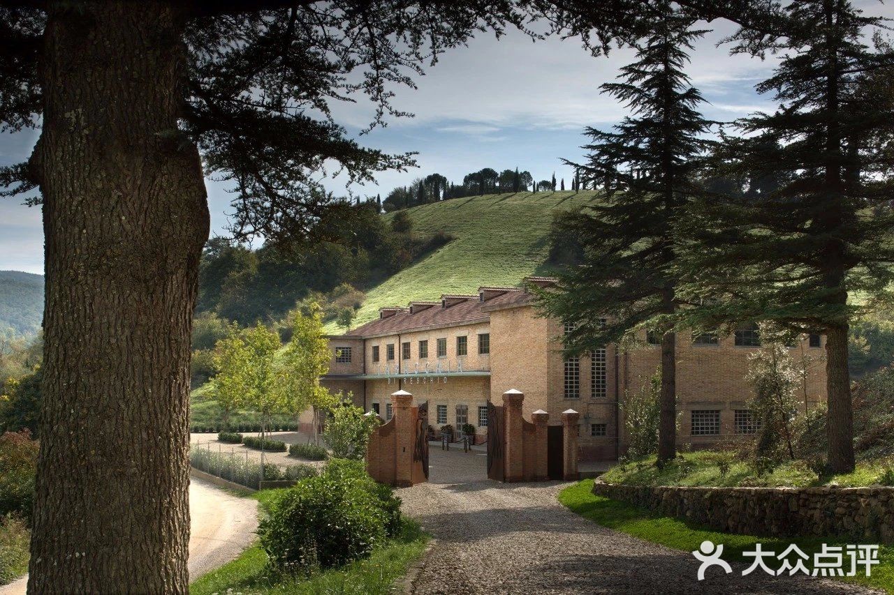 这家即将开业的千年庄园酒店，美轮美奂