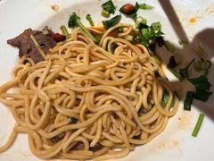 -嘻小北·兰州清汤牛肉面(太平洋森活天地店)