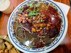 酸辣粉-爆炸头阿姨小四川正宗川味小吃(无任何分店)