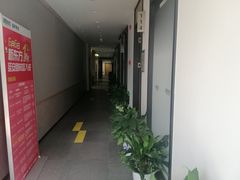 -新东方成人英语学习考试·口语·商务(延安路校区)