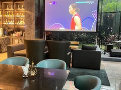 -星河吉酒店-BOND大堂吧·咖啡·简餐