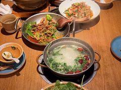 -吃饭皇帝大土家民族菜(正大广场店)