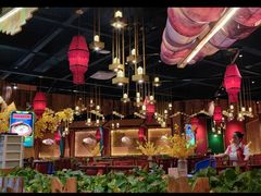 -老滇山寨•云南特色菜•地方菜•民族风情歌舞表演(金碧店)