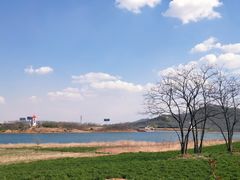 -大连铭湖国际观光牧场