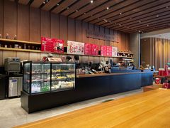 -星巴克臻选(青岛金狮广场店)