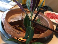 -滇釜火锅·能喝汤的火锅(车公庄店)