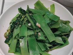 -江城小馆陕南妈妈菜·全球旅行餐厅(钟楼店)