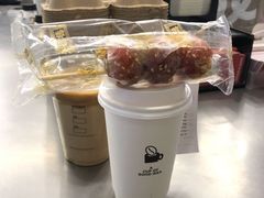 白柚红果丝绒拿铁-Seesaw Coffee(上海国金中心店)