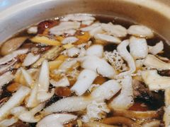 -天宜隆蘑菇宴火锅(石景山旗舰店)