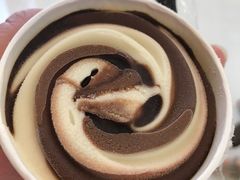 香蕉黑巧克力冰淇淋-GODIVA(恒隆广场店)