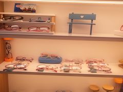-亿视康青少儿眼镜(五官科店)