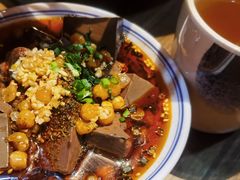 -肖四女乐山跷脚牛肉(南汇大学城生活广场店)
