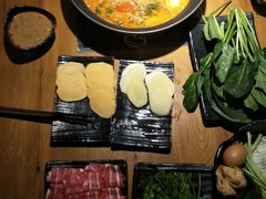 -呷哺呷哺(通辽万达店)