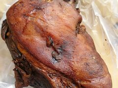 香酱热肘子-傅记酱肉