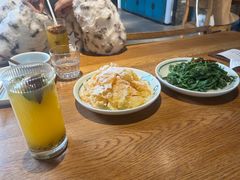 -一坐一忘云南菜(嘉里中心店)