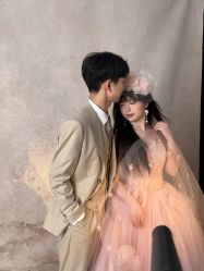 -雪中彩影婚纱摄影·微光艺术中心