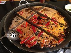 -锅首鲜品火锅(鸳鸯店)