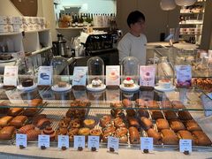 -VERIE BAKEHOUSE