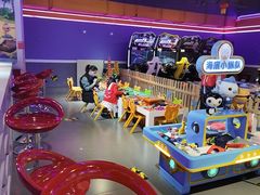 -星舰梦航(广百广场荔胜店)