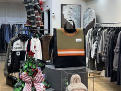 -万达广场(南昌红谷滩店)