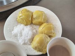 -粘豆包柴火铁锅炖