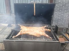 -乌托邦轰趴日租聚会别墅(先生的院子店)