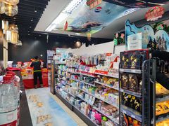 -全家便利店(王府井大街店)