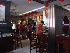 -佬钱湾仔(衣裳街店)