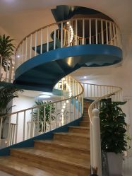 -新蝶变皮肤管理中心