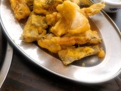 酥炸鱼骨-鸿渡渔庄·特色鸭咀鱼