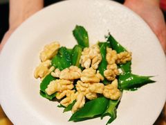 -鲜入唯煮·港式海鲜牛肉火锅(金宝街店)