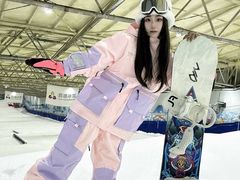 -乔波室内滑雪场