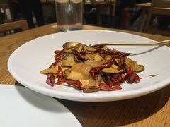 -一坐一忘云南菜(嘉里中心店)