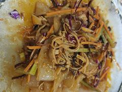 -哈尔滨烧烤·山河村铁锅炖(交大店)