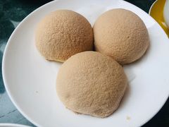 酥皮牛奶包-金玉满堂潮州酒楼(无限极荟购物广场店)