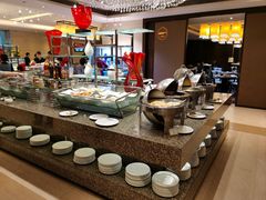 -天津京基皇冠假日酒店