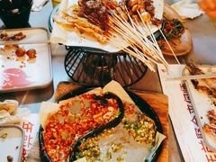 -何师烧烤Pro ·江湖川菜·小龙虾·精酿(太古里旗舰店)