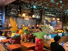 -领鲜活海鲜榴莲自助火锅(东门店)