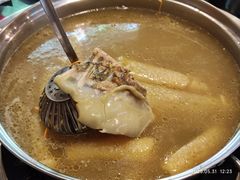 -丫丫汤膳打边炉(宏府408坊店)
