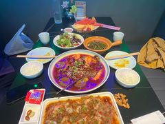 -粉墨特色菜·烧烤音乐酒馆