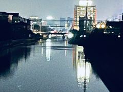 -海底捞火锅(新松江路店)