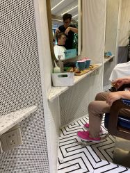 -PE SALON