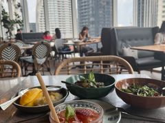 -Kub Kao Kub Pla (Terminal21)